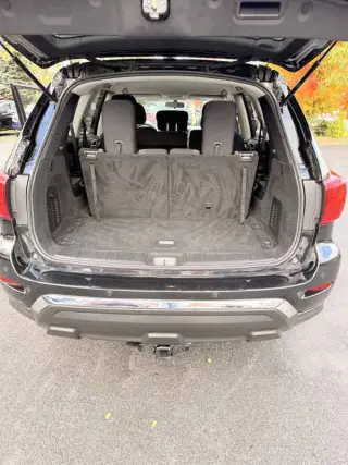 2019 Nissan Pathfinder S