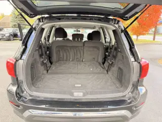 2019 Nissan Pathfinder S