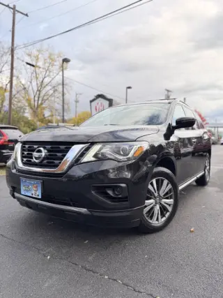 2019 Nissan Pathfinder S