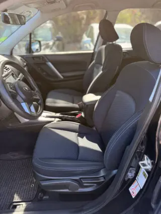 2017 Subaru Forester 2.5i