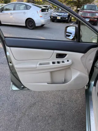 2014 Subaru Impreza 2.0i