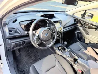 2017 Subaru Impreza 2.0i