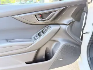 2017 Subaru Impreza 2.0i