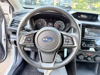 2017 Subaru Impreza 2.0i