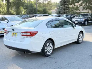 2017 Subaru Impreza 2.0i