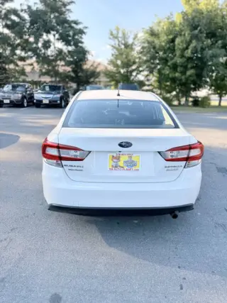 2017 Subaru Impreza 2.0i