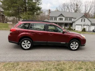 2012 Subaru Outback 2.5i