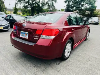 2012 Subaru Legacy 2.5i