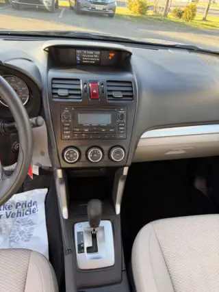 2015 Subaru Forester 2.5i
