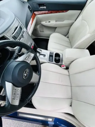 2010 Subaru Legacy 2.5i Limited