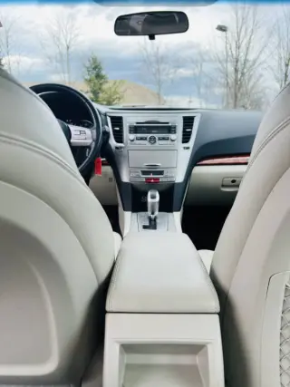 2010 Subaru Legacy 2.5i Limited
