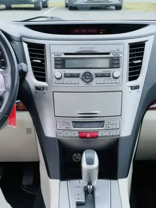 2010 Subaru Legacy 2.5i Limited