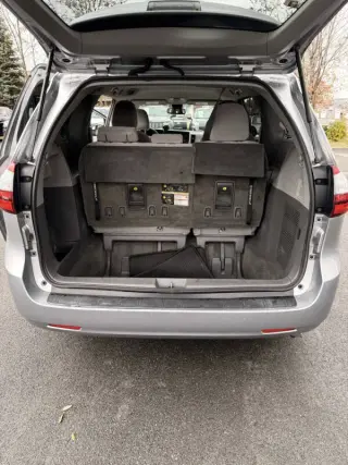 2018 Toyota Sienna LE 7-Passenger