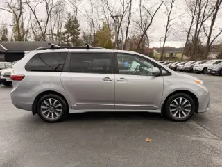 2018 Toyota Sienna LE 7-Passenger
