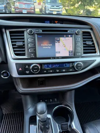 2014 Toyota Avalon Hybrid XLE Touring