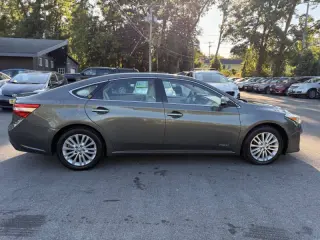 2014 Toyota Avalon Hybrid XLE Touring