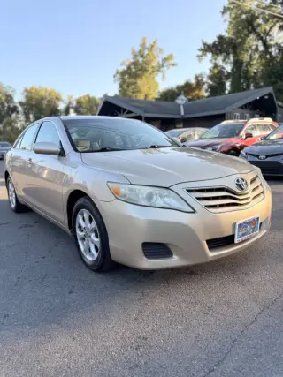 2011 Toyota Camry LE