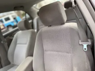 2006 Toyota Corolla LE