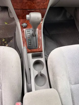 2006 Toyota Corolla LE