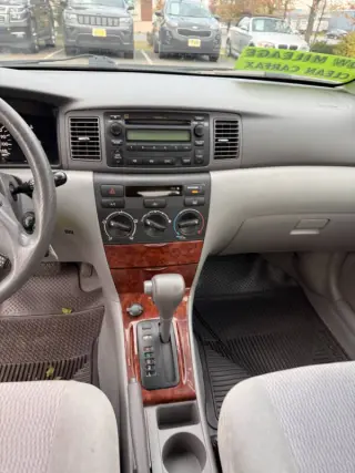 2006 Toyota Corolla LE