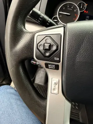 2014 Toyota Tundra SR5
