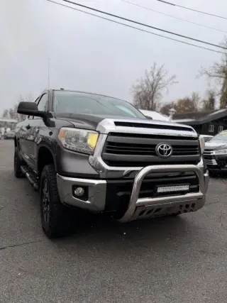 2014 Toyota Tundra SR5