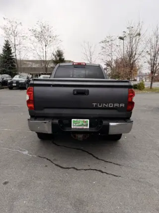 2014 Toyota Tundra SR5