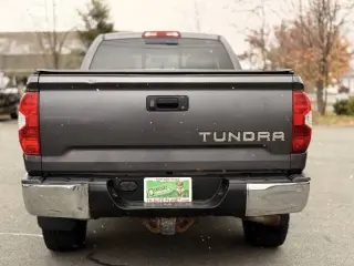 2014 Toyota Tundra SR5