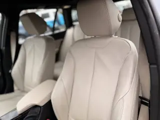 2017 BMW 3 Series 330i xDrive