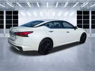 Nissan Altima 2021 AWD 2.5 Platinum 4dr Sedan