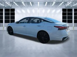Nissan Altima 2021 AWD 2.5 Platinum 4dr Sedan