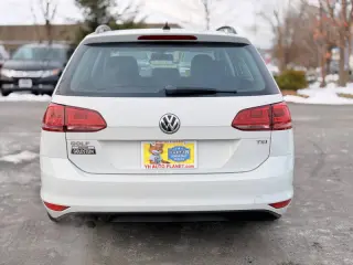 2016 Volkswagen Golf SportWagen TSI S