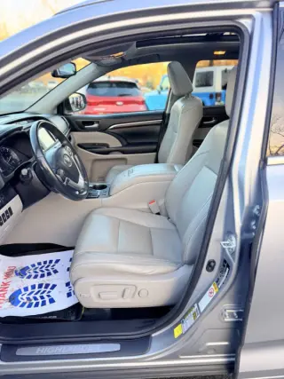 2016 Toyota Highlander Limited Platinum