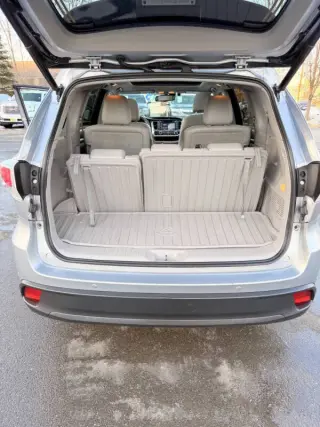2016 Toyota Highlander Limited Platinum