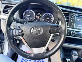 2016 Toyota Highlander Limited Platinum