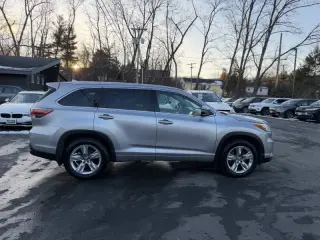 2016 Toyota Highlander Limited Platinum