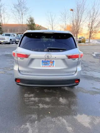 2016 Toyota Highlander Limited Platinum