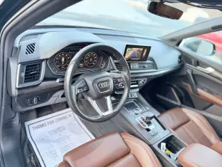 2019 Audi Q5 quattro Premium Plus 45 TFSI