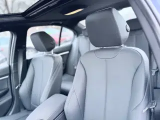 2017 BMW 3 Series 330i xDrive