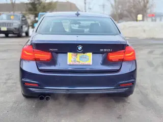 2017 BMW 3 Series 330i xDrive