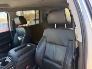 2015 Chevrolet Suburban LT