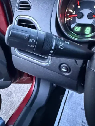 2013 Chrysler 200 Limited
