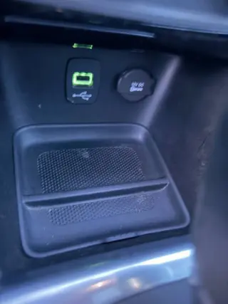 2013 Chrysler 200 Limited