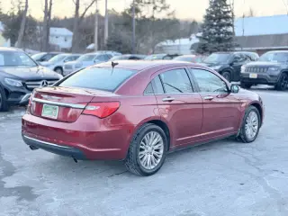 2013 Chrysler 200 Limited