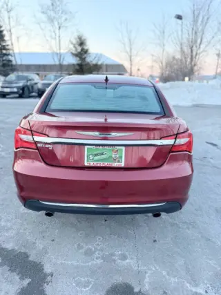 2013 Chrysler 200 Limited