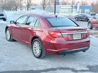 2013 Chrysler 200 Limited
