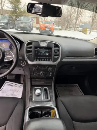 2019 Chrysler 300 Touring