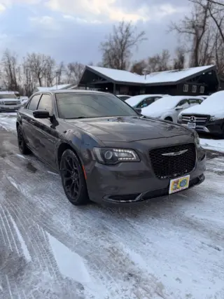 2019 Chrysler 300 Touring