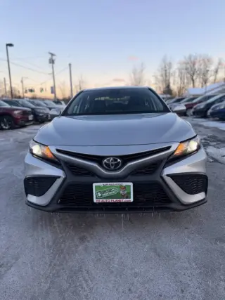 2021 Toyota Camry SE