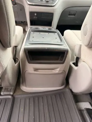 2015 Toyota Sienna LE 8-Passenger